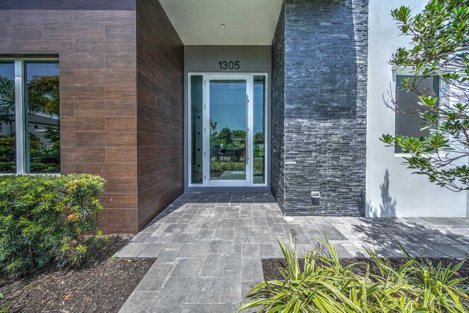 WHISEM UNIT B - Residential