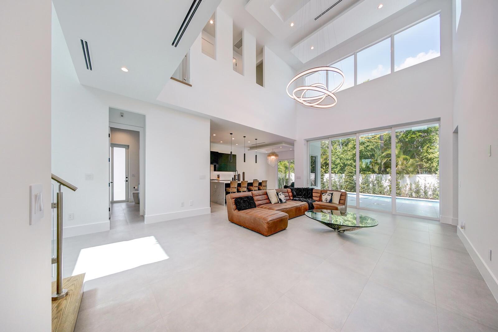 WHISEM UNIT B - Residential