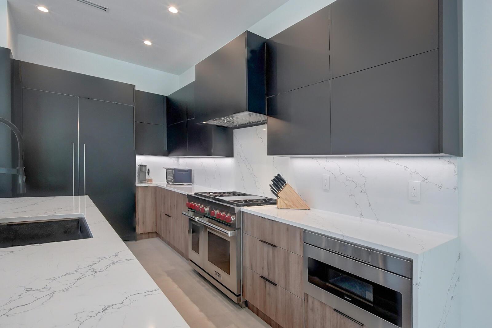 WHISEM UNIT B - Residential