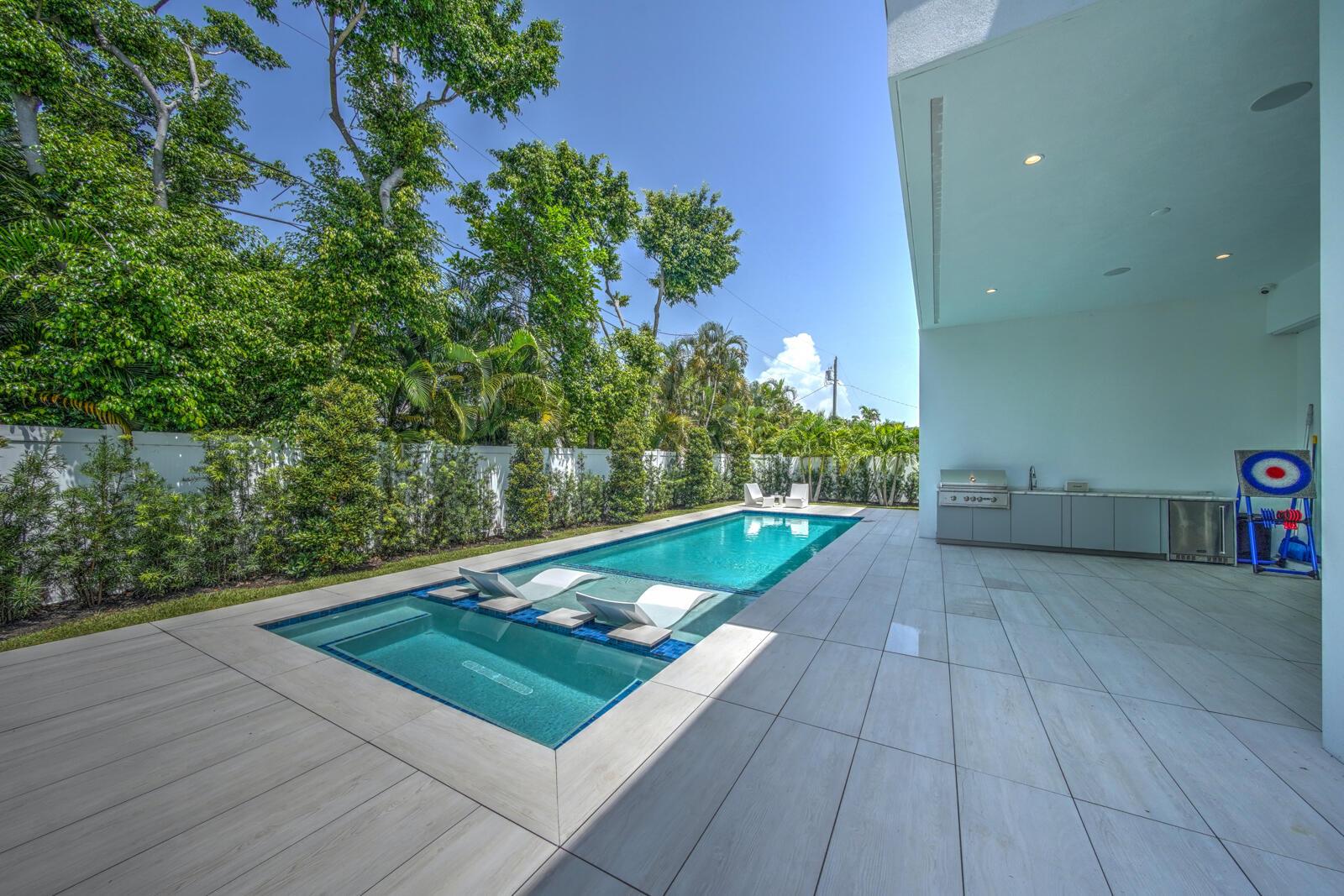 WHISEM UNIT B - Residential