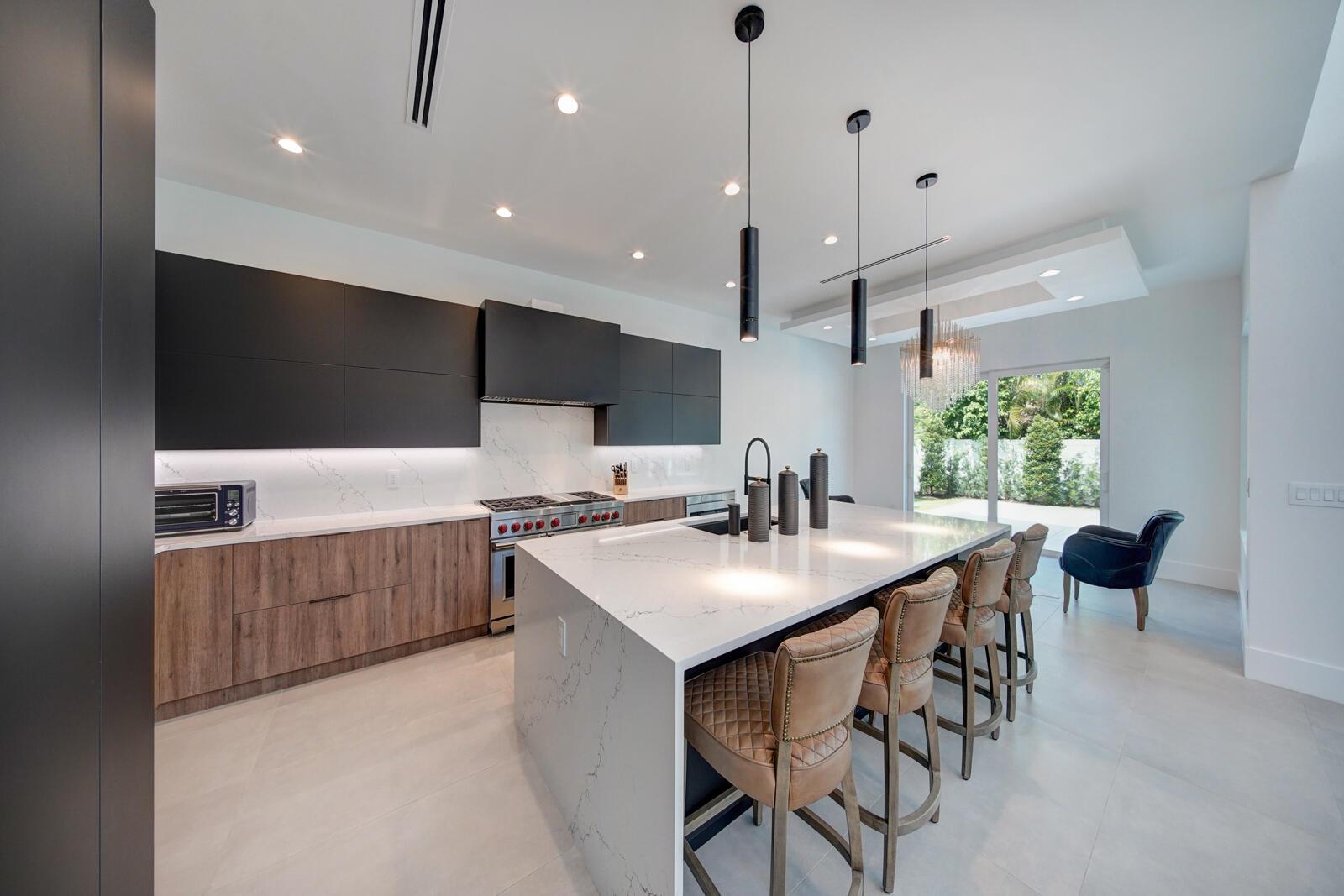 WHISEM UNIT B - Residential