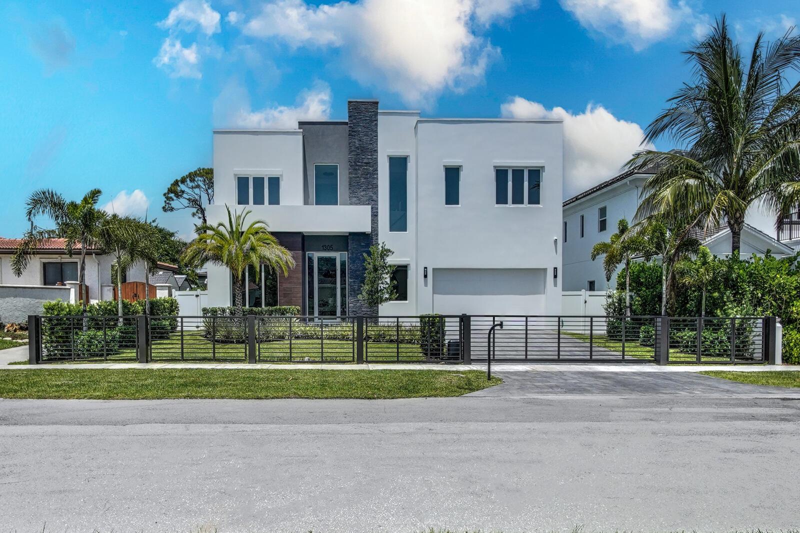 WHISEM UNIT B - Residential