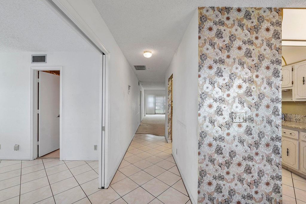 Photo of 1141 Violet Terrace #101, Delray Beach, FL 33445 (MLS # R11114260)