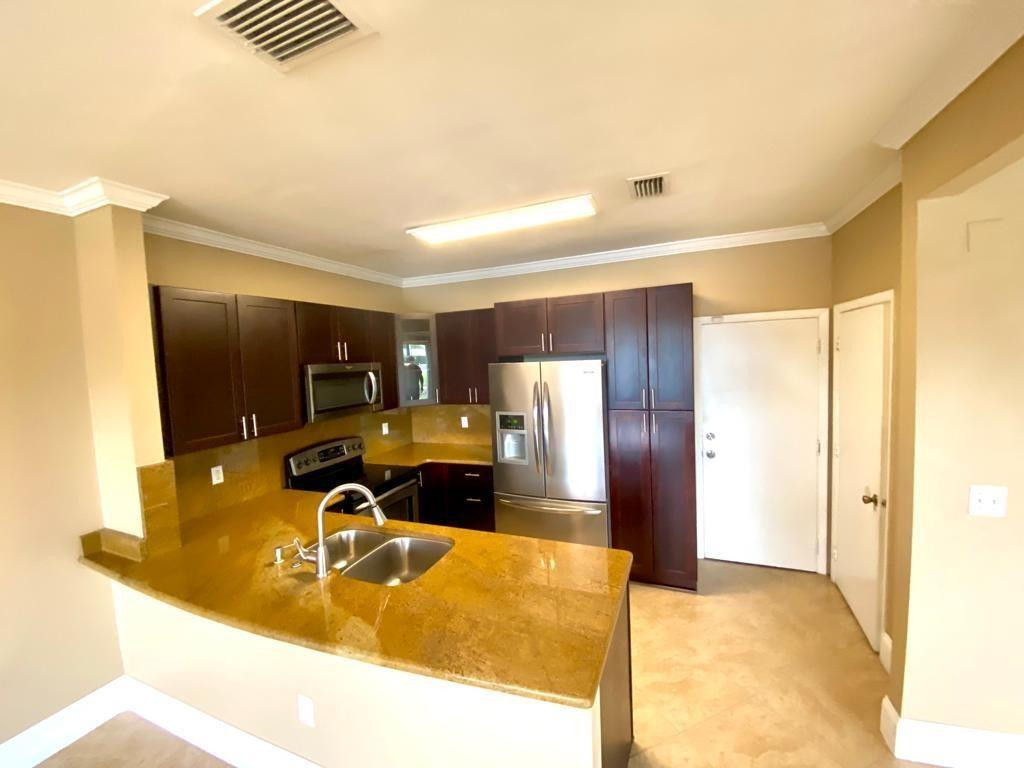 Ramblewood South 78-19 B - Residential Lease