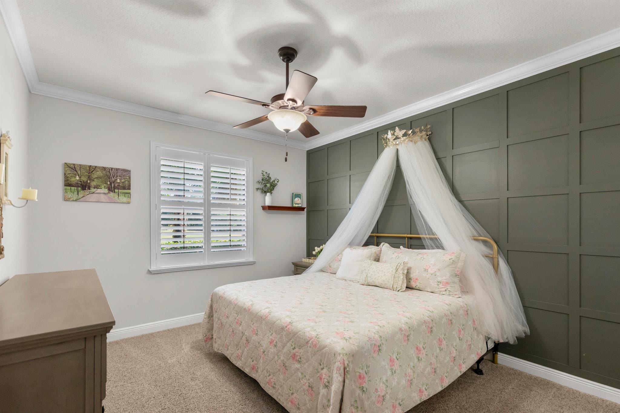 COUNTRY CLUB POINTE - Residential Lease