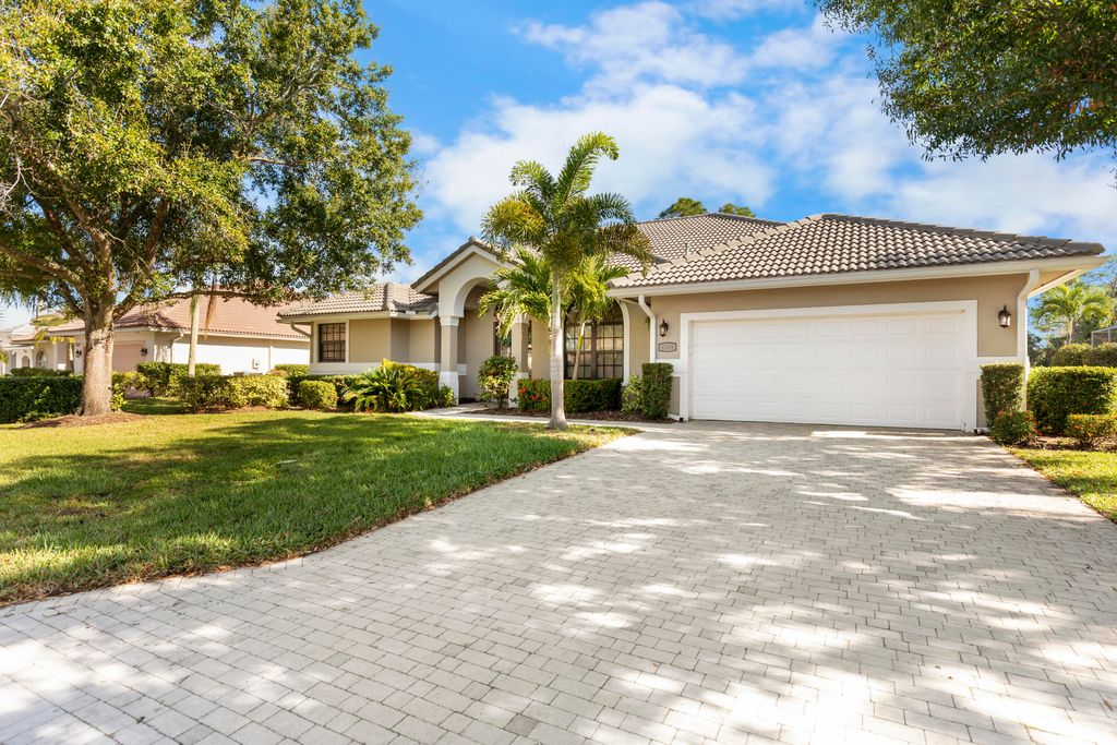 Photo of 1509 SW Mockingbird Circle, Port Saint Lucie, FL 34986 (MLS # R11148820)