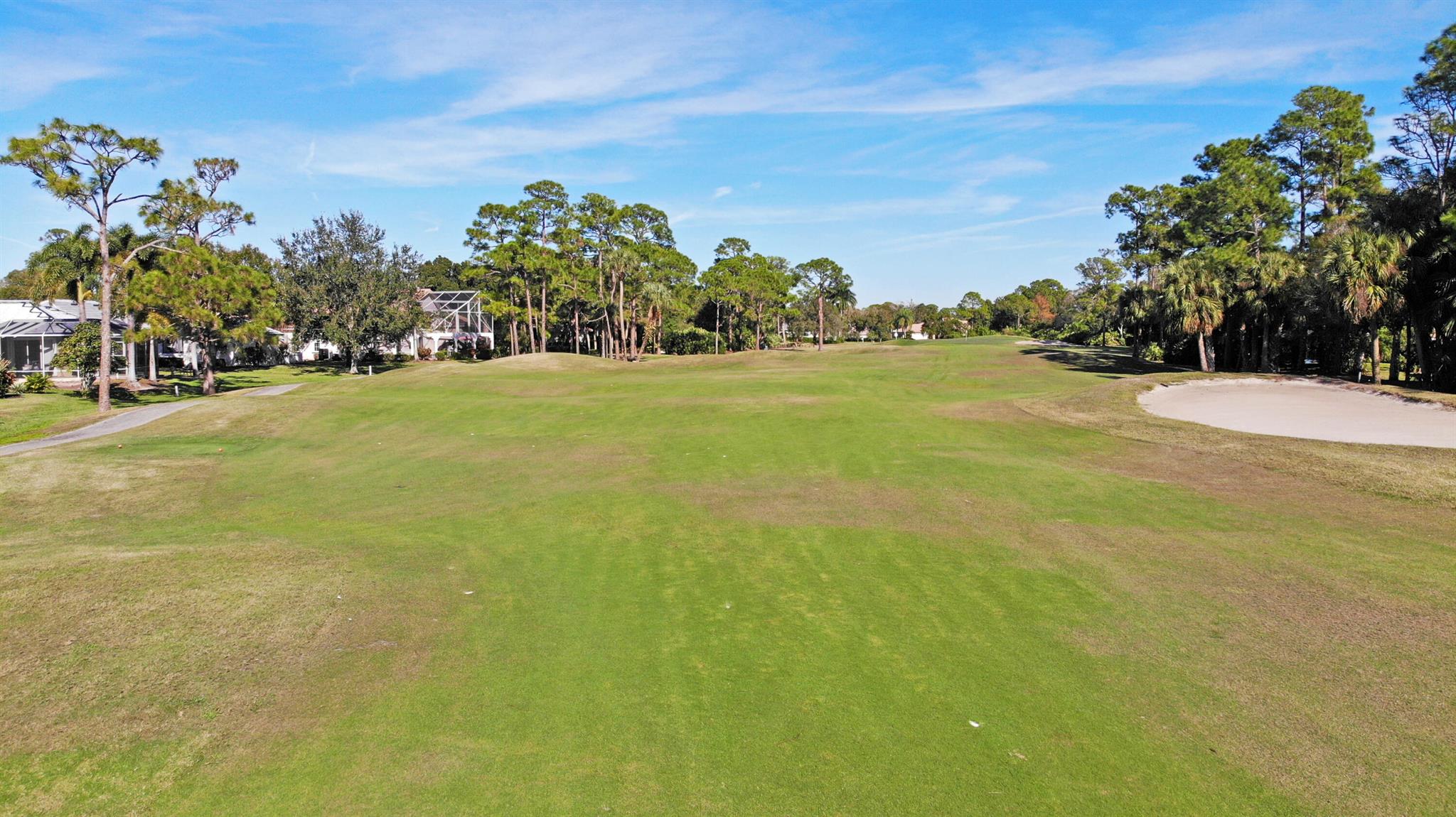 COUNTRY CLUB POINTE - Residential Lease