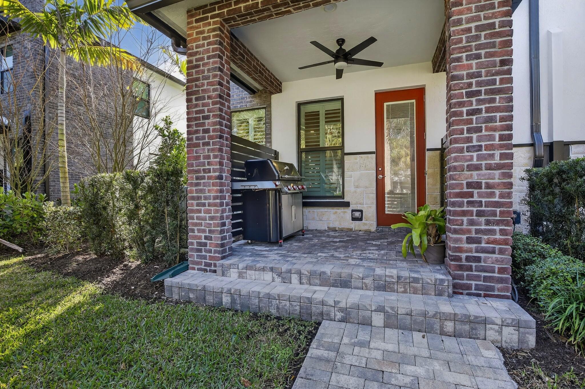 Emory Townhomes - Residential