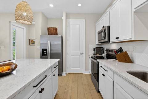 Tiny photo for 770 NW 82nd Terrace, Plantation, FL 33324 (MLS # F10549264)
