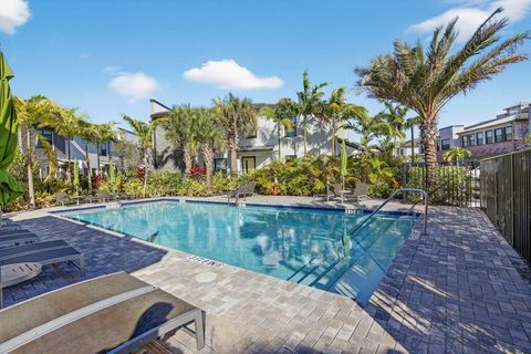 Tiny photo for 770 NW 82nd Terrace, Plantation, FL 33324 (MLS # F10549264)