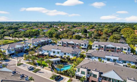 Tiny photo for 770 NW 82nd Terrace, Plantation, FL 33324 (MLS # F10549264)