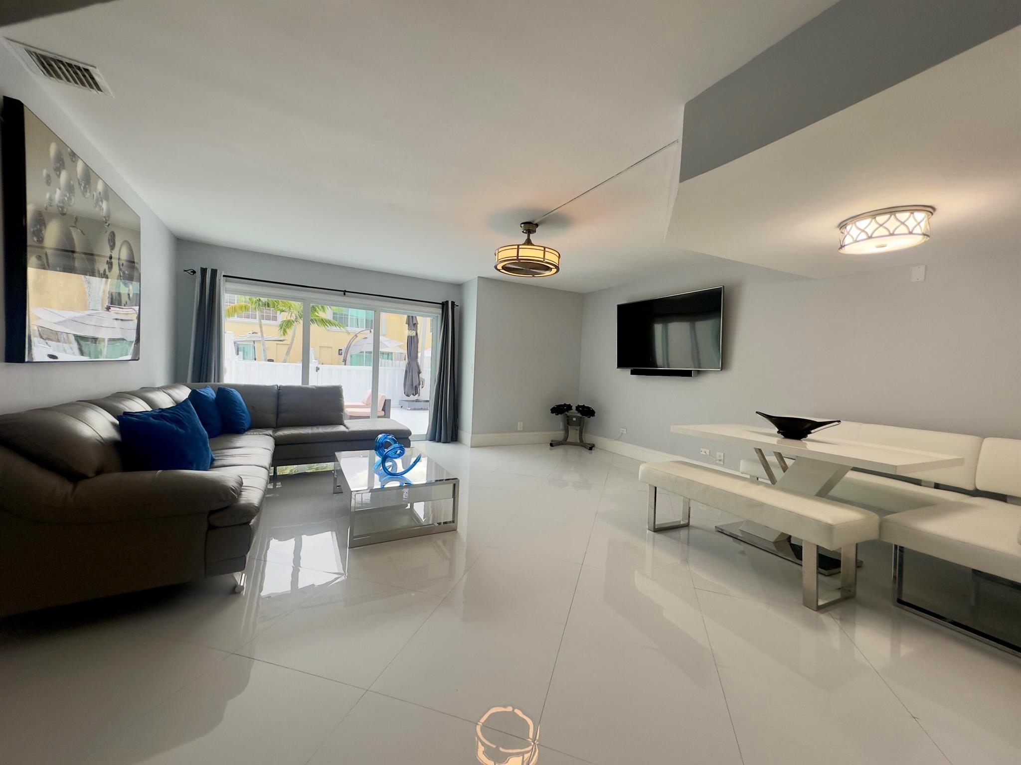 214 Foxtail Drive G