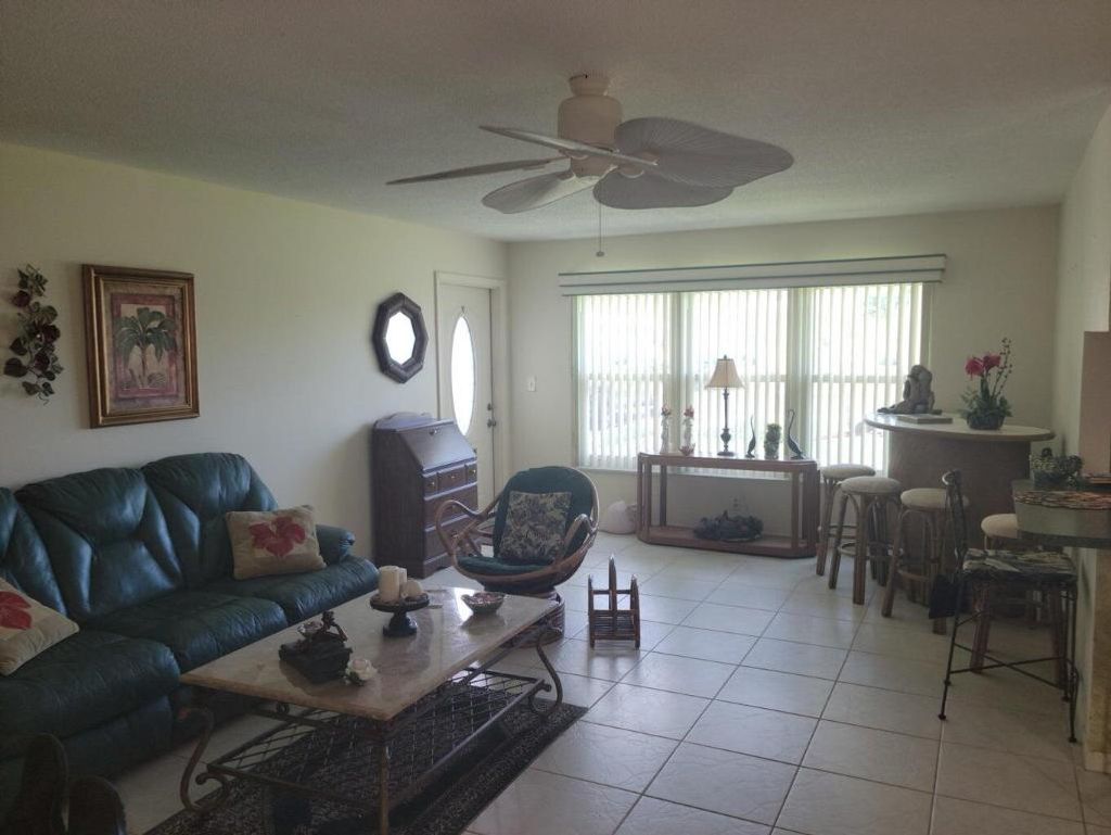 Photo of 260 High Point Boulevard #C, Boynton Beach, FL 33435 (MLS # R10995932)