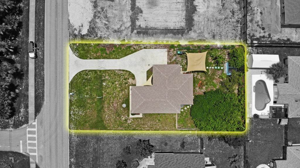 Photo of 814 SW Del Rio Boulevard, Port Saint Lucie, FL 34953 (MLS # R10998516)