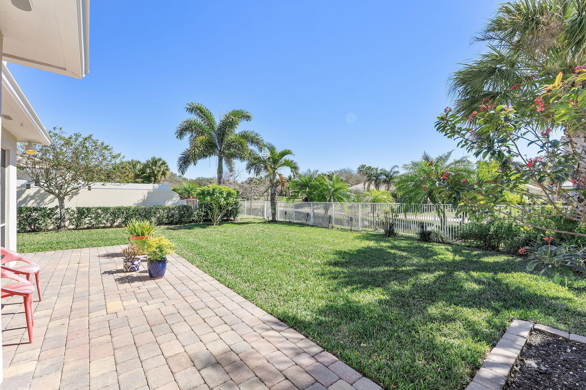 8210 Saint Johns Court