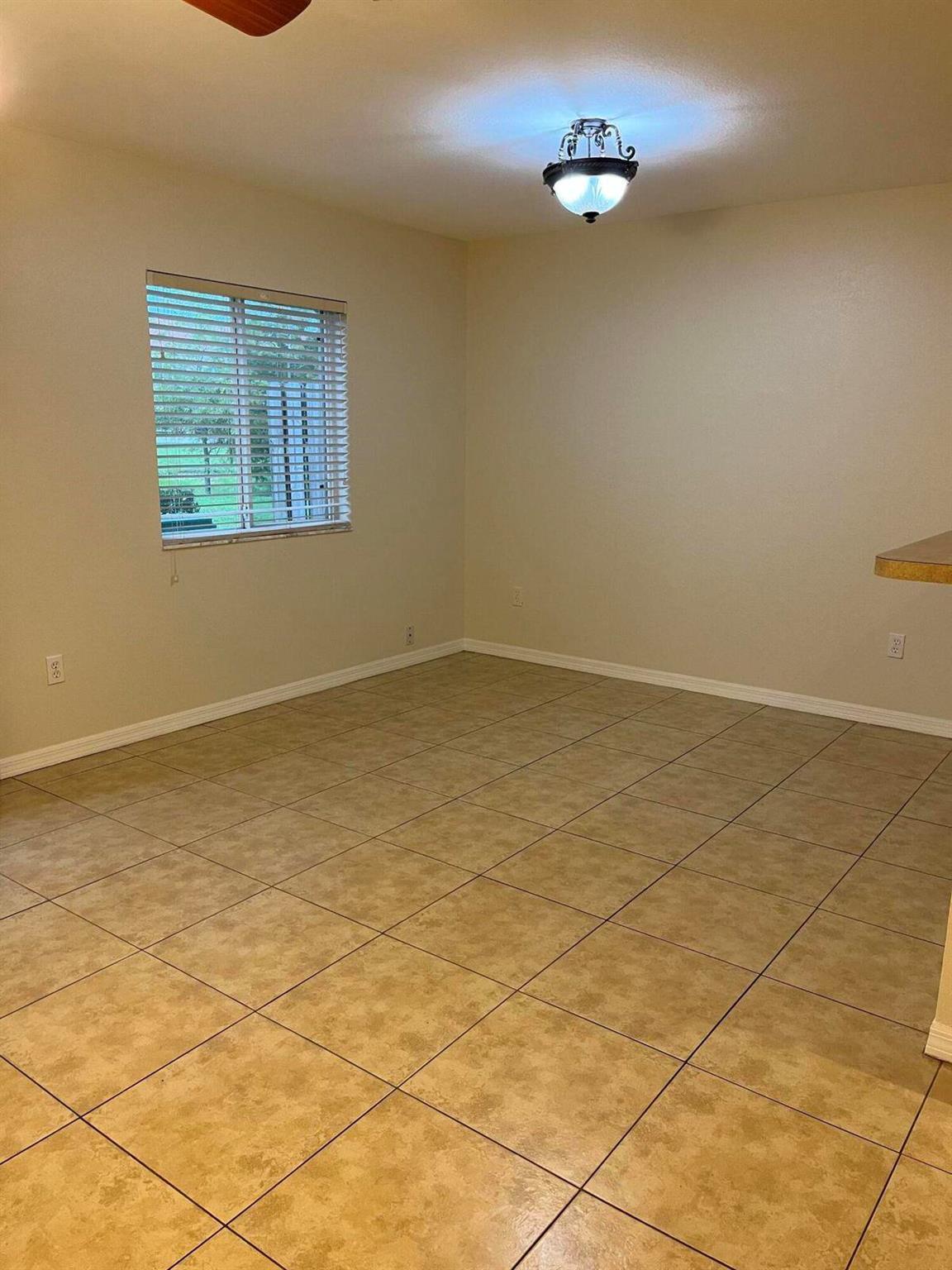 THIRD REPLAT OF PORTOFINO - Residential Lease