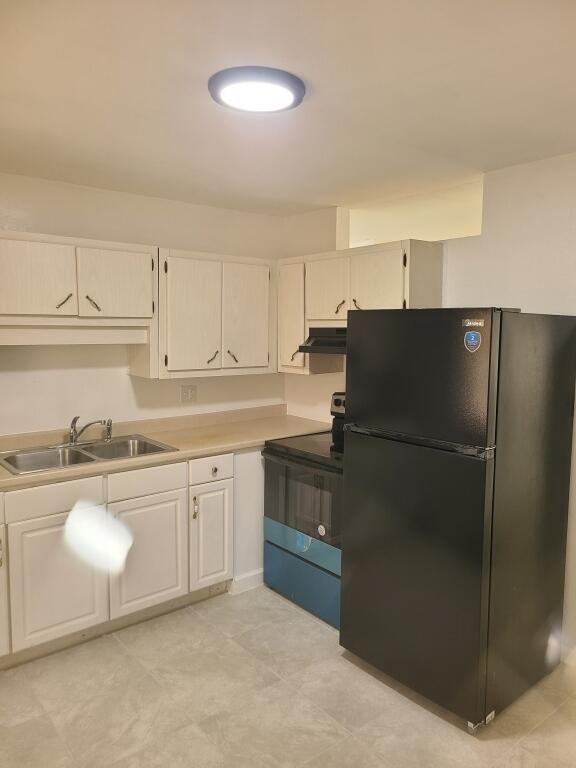 MARAVILLA GARDENS UNIT 1 - Residential Income