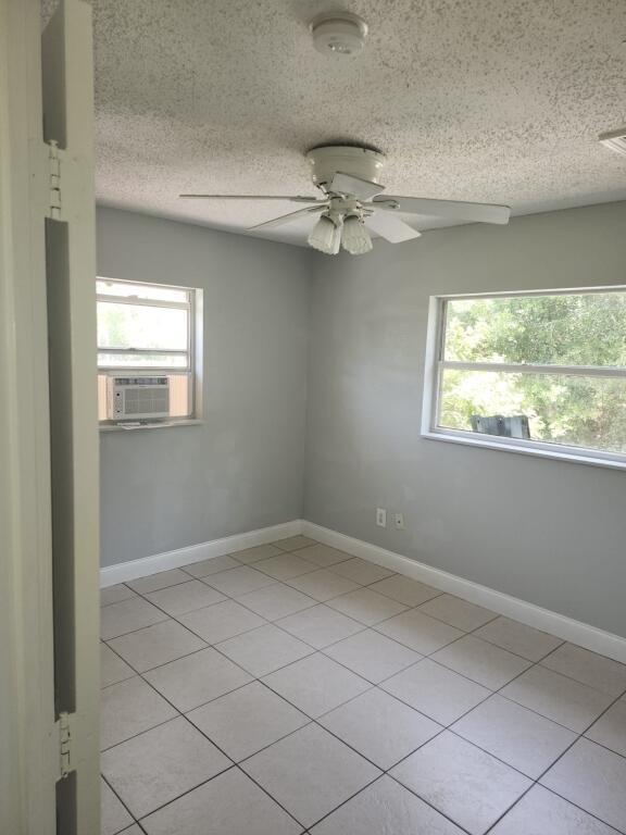 MARAVILLA GARDENS UNIT 1 - Residential Income