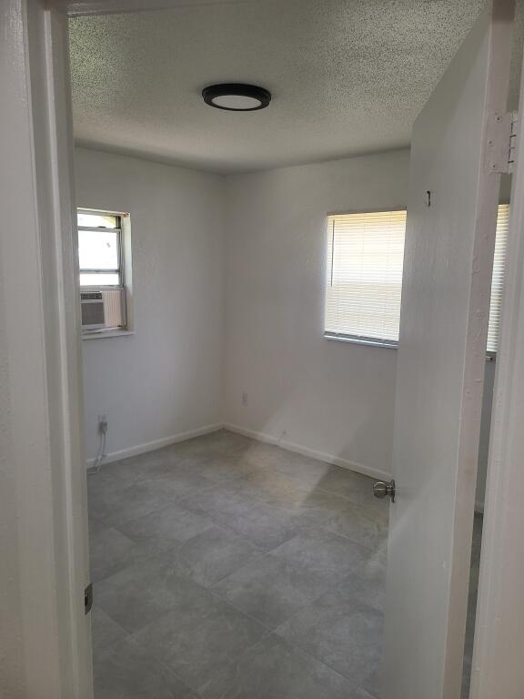 MARAVILLA GARDENS UNIT 1 - Residential Income