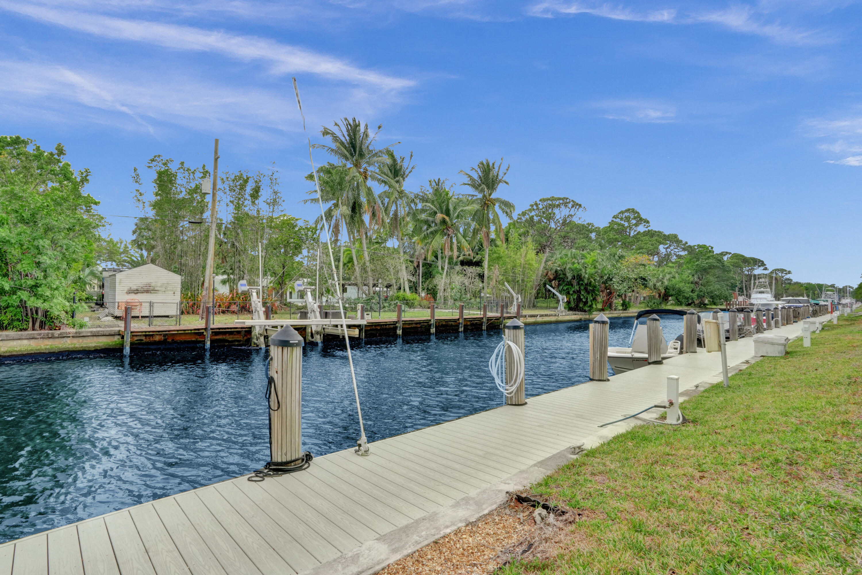 RIVER REACH - Residential