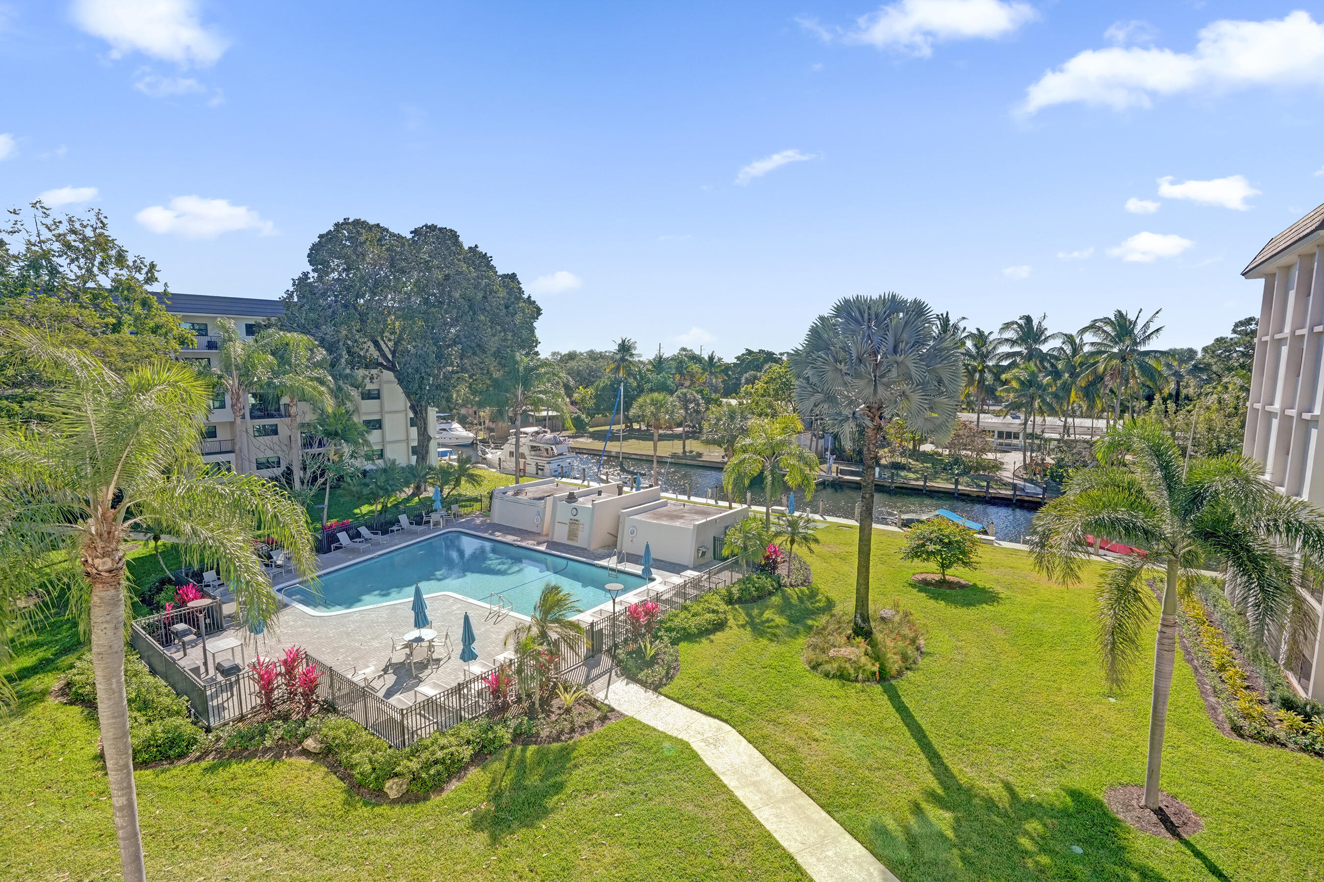 RIVER REACH - Residential