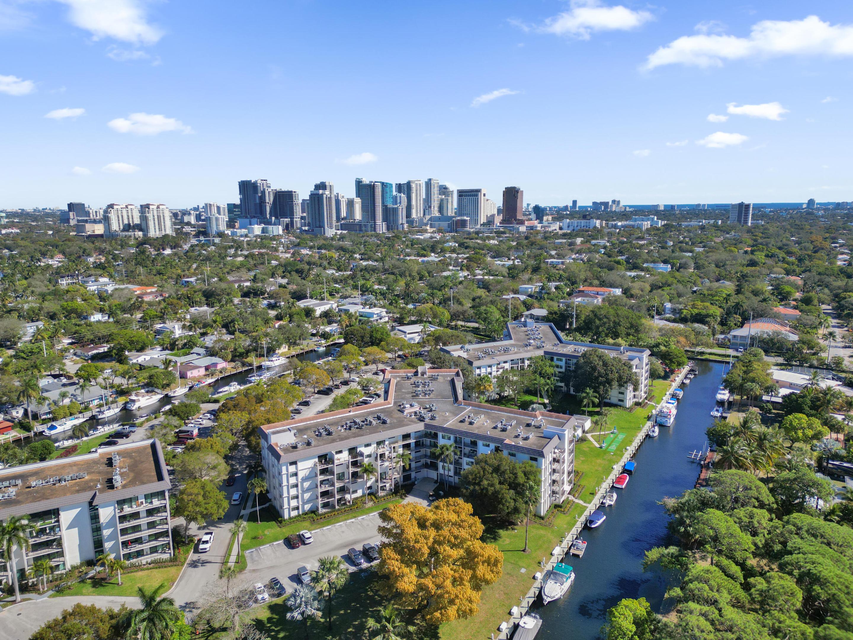 RIVER REACH - Residential