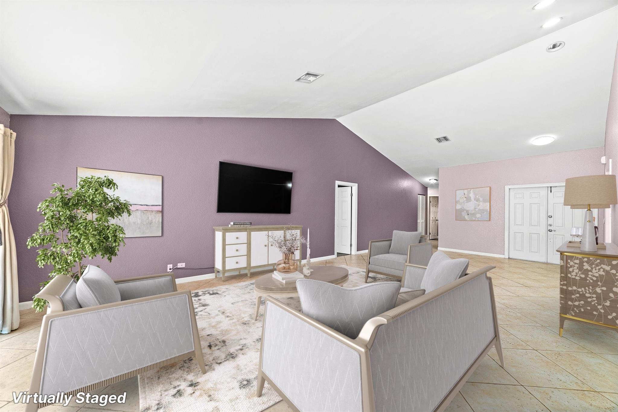 L AMBIANCE OF VIA VERDE - Residential