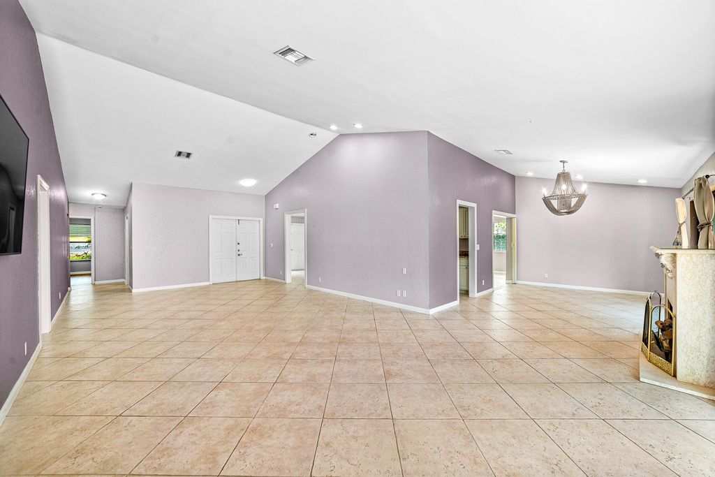 Photo of 6200 Via Tierra Drive, Boca Raton, FL 33433 (MLS # R11146148)