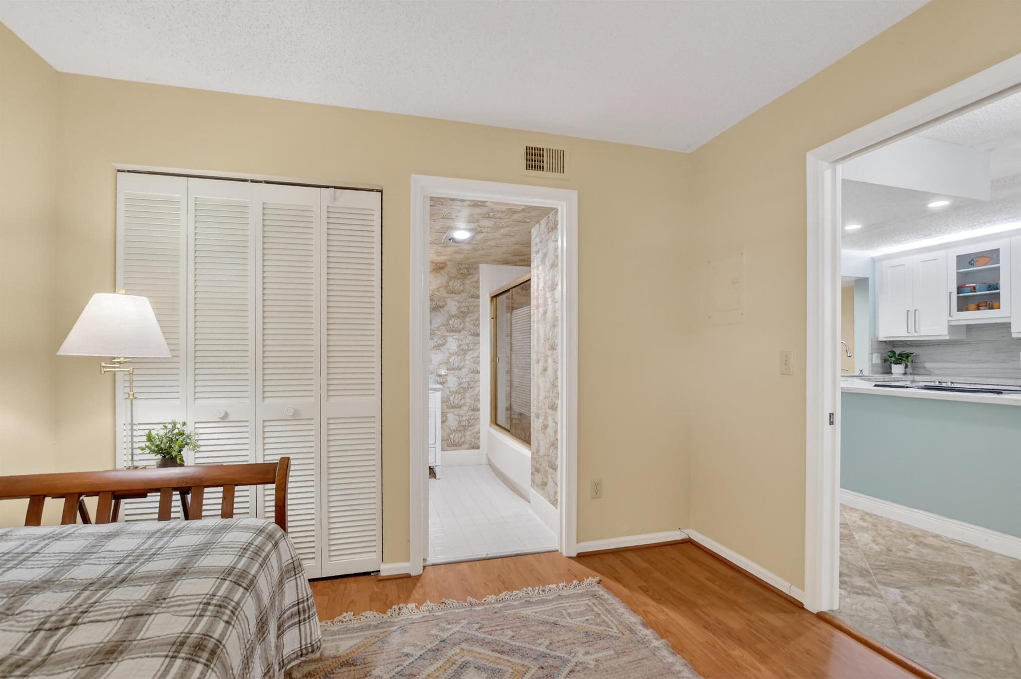 Pines of Boca Barwood CON - Residential Lease