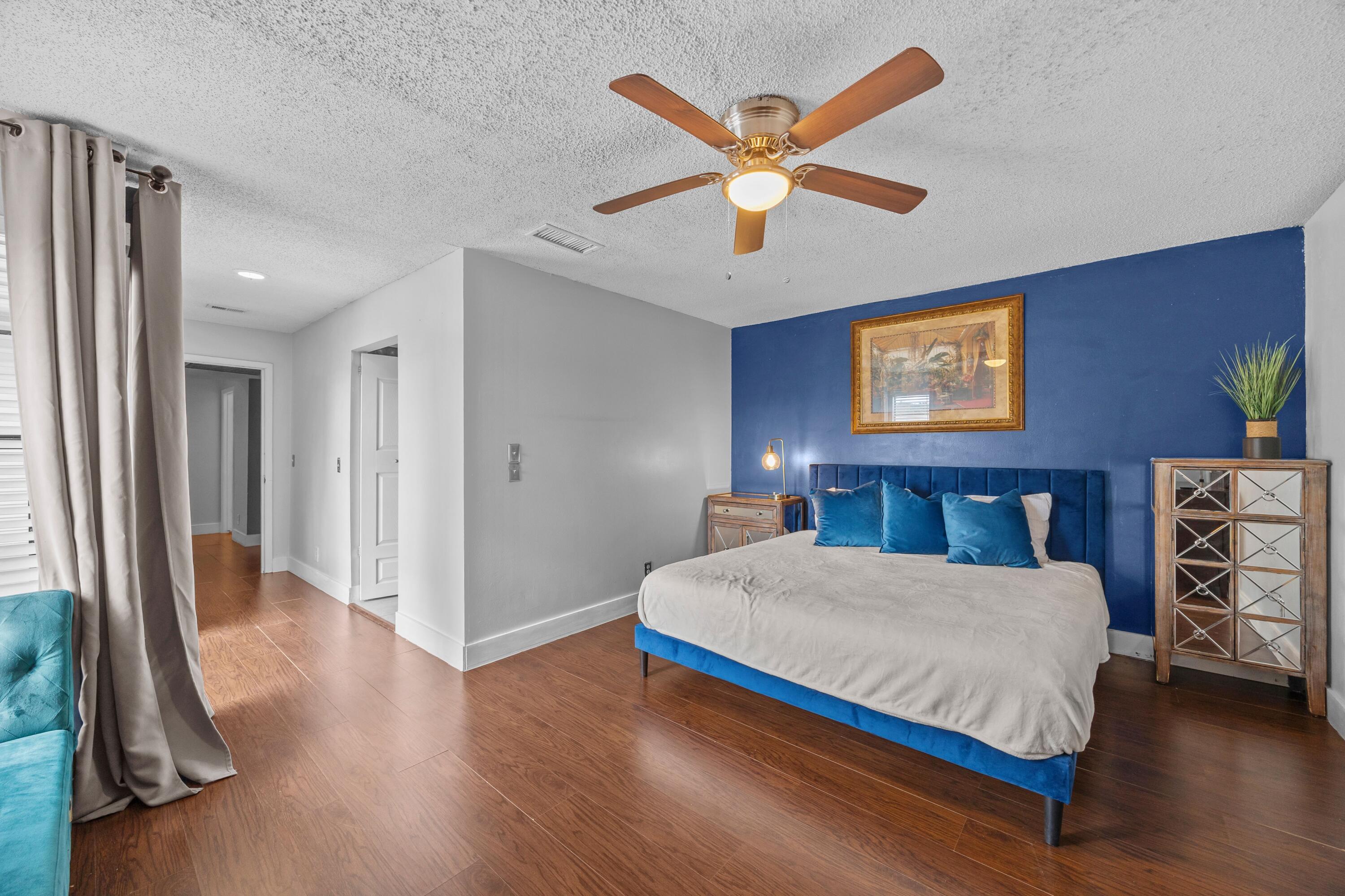 FRENCH QUARTER 3 - Residential Lease