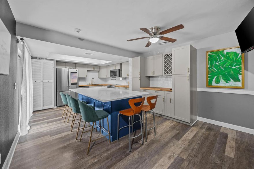 Spacious 3-bedroom, 2.5-bath townhouse available for annual or seasonal lease in a top-rated school district. Located in a quiet, family-friendly community, this home offers an open living and dining area, modern kitchen with plenty of storage, and a private fenced courtyard—ideal for relaxing or entertaining.
 • Parking: 2 designated spaces
 • Pets: Allowed (with restrictions)
 • Outdoor Space: Private courtyard for grilling and lounging
Close to shopping, dining, the Wellington Amphitheater, and equestrian activities.
Available furnished for a move-in ready option, or unfurnished to customize with your own style.
Annual $3000 unfurnished , $3300 furnished, seasonal furnished $4000 /month available Feb 8