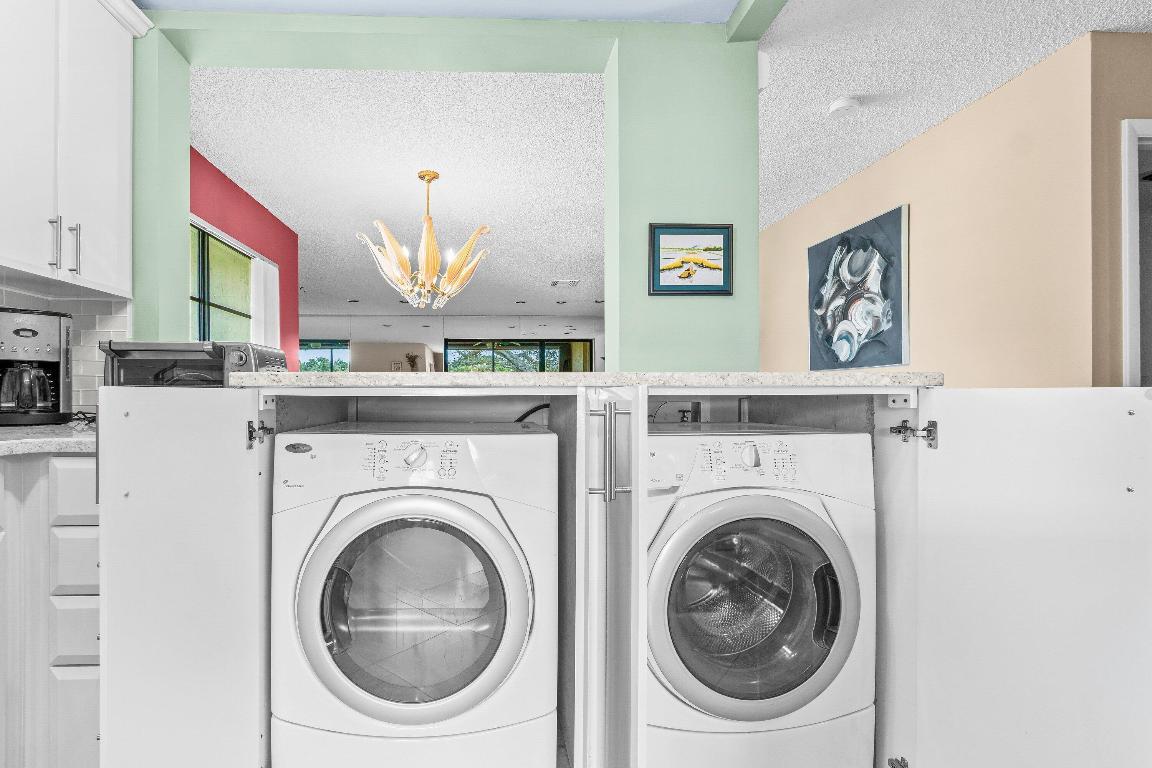 STRATFORD AT HUNTERS RUN CONDO - Residential