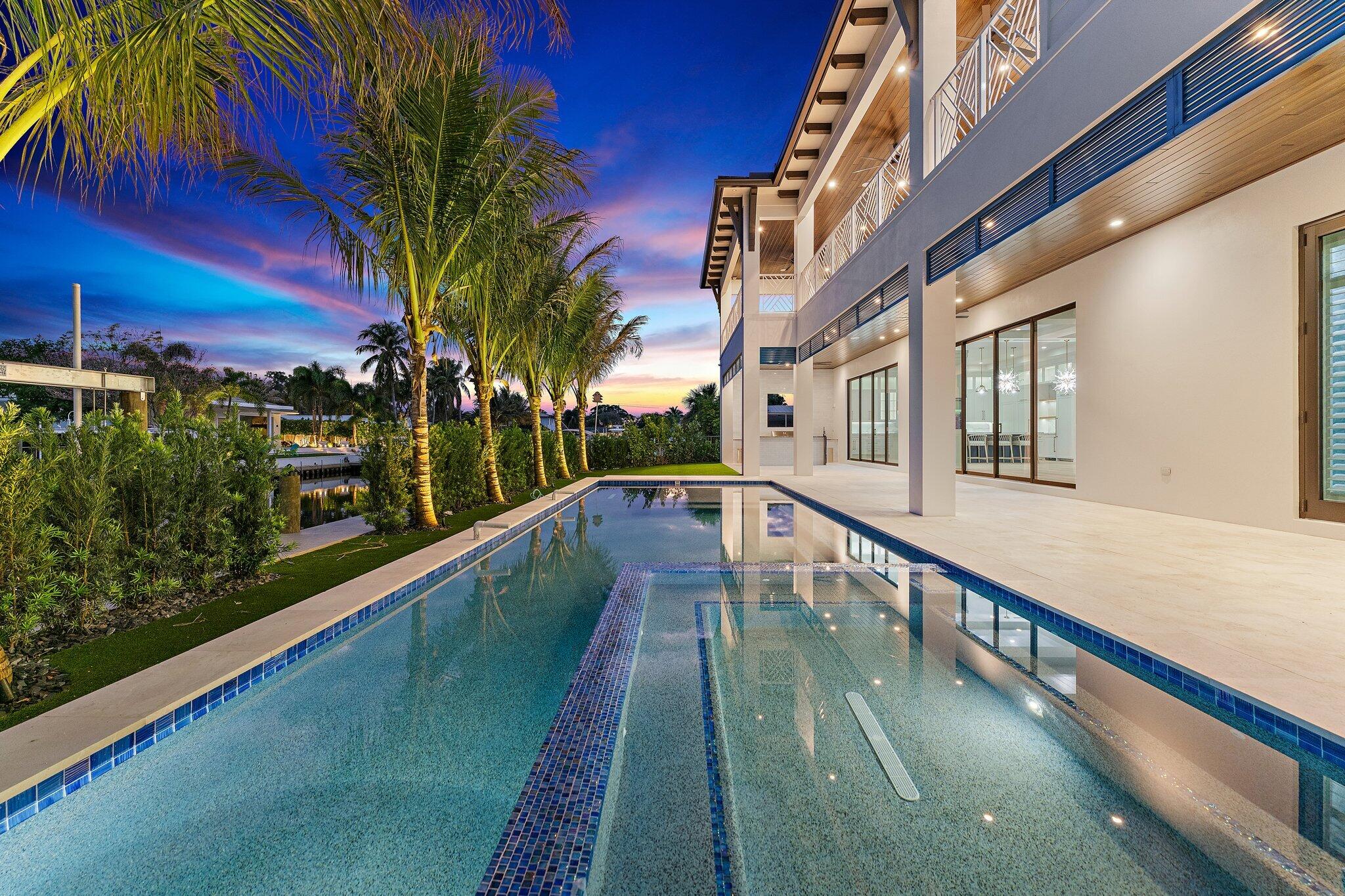 COUNTRY CLUB POINT - Residential