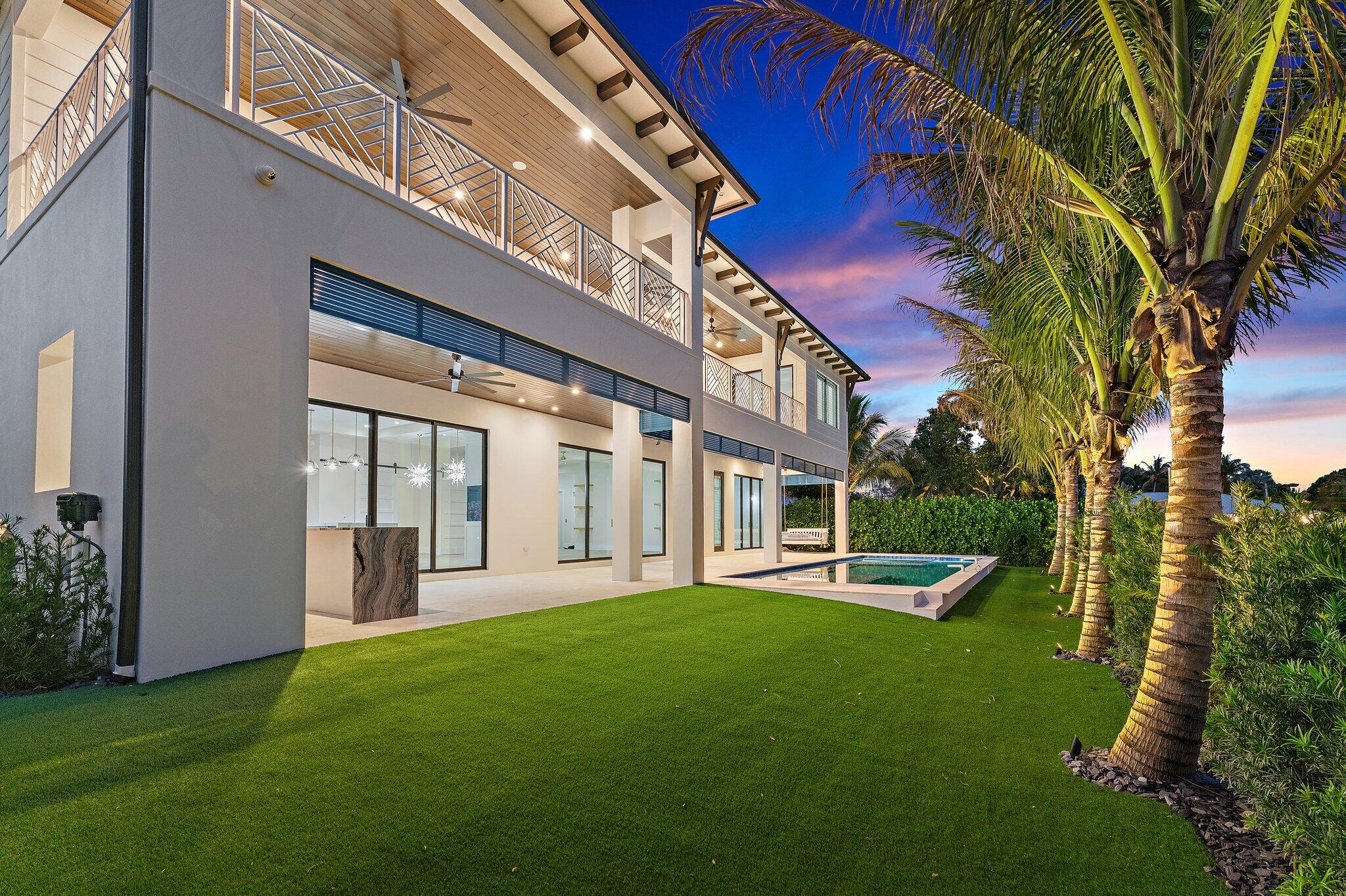 COUNTRY CLUB POINT - Residential