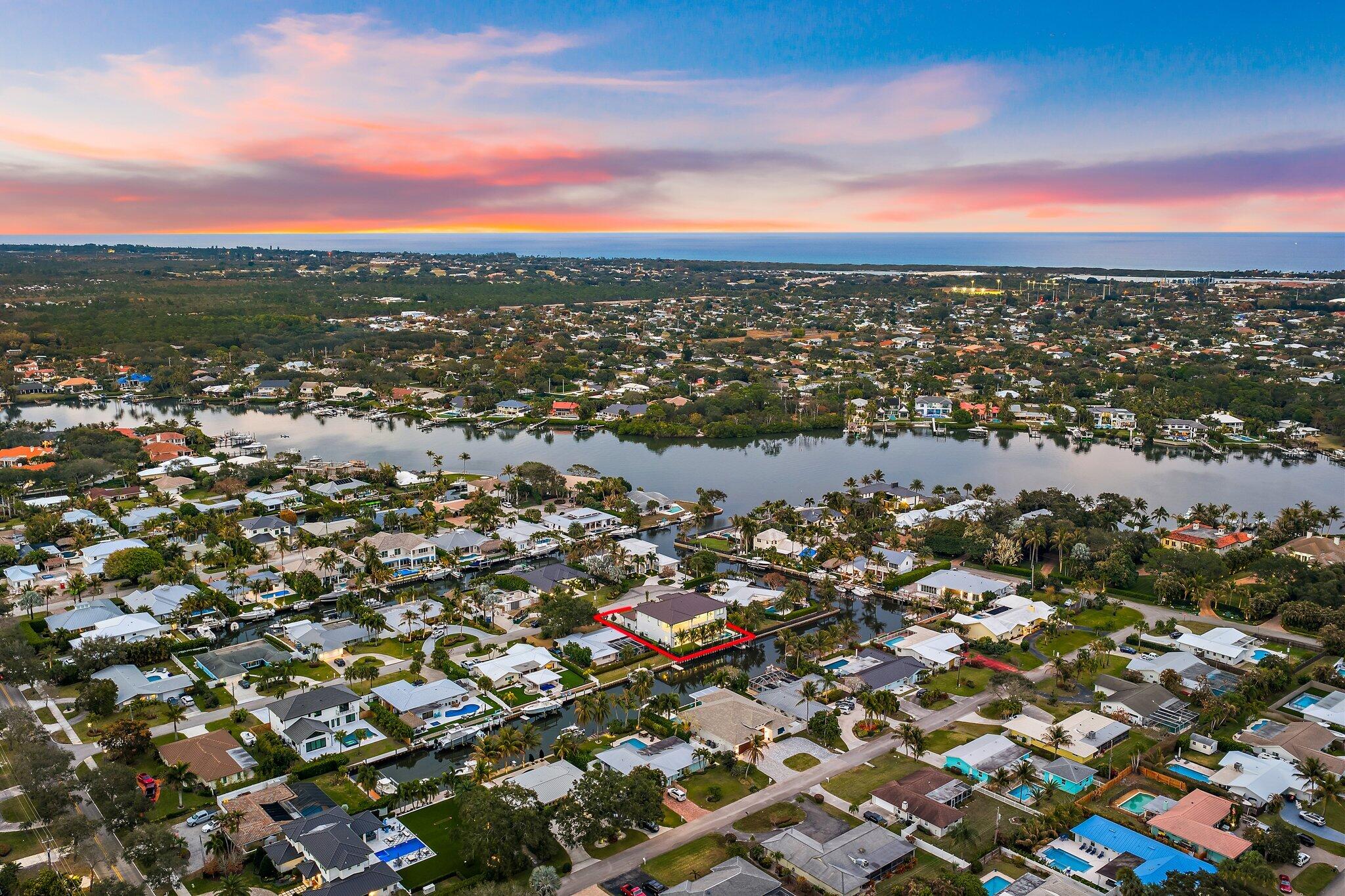 COUNTRY CLUB POINT - Residential