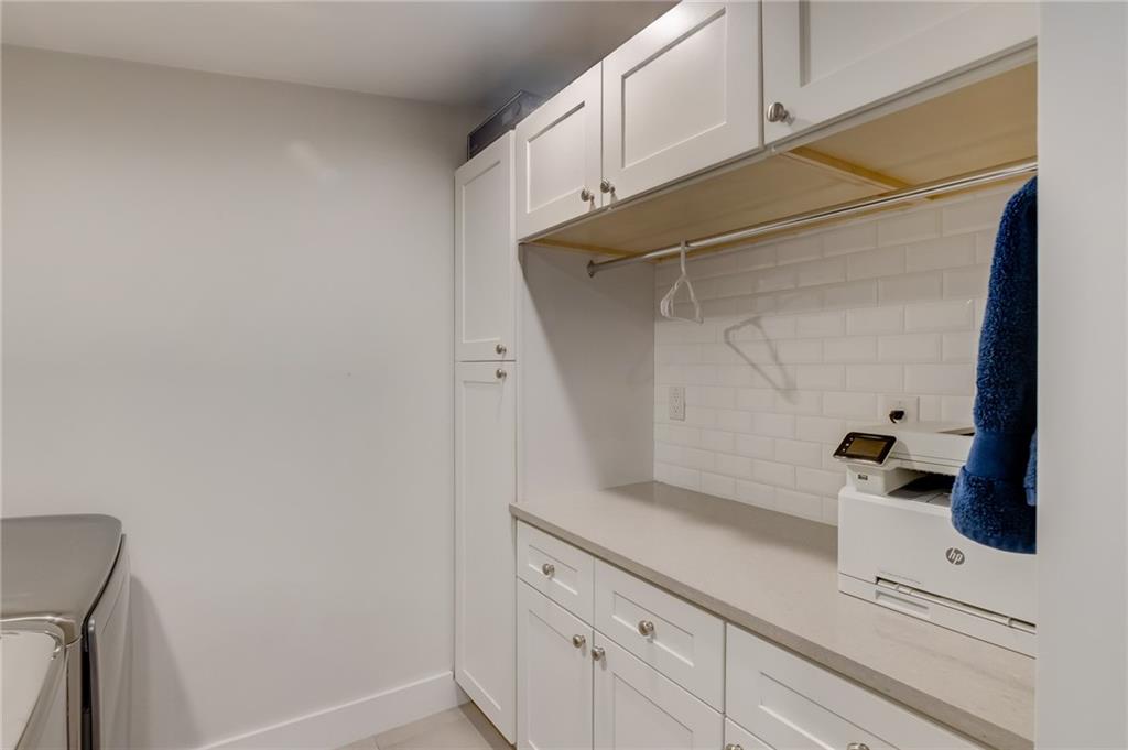 River Oaks - Residential