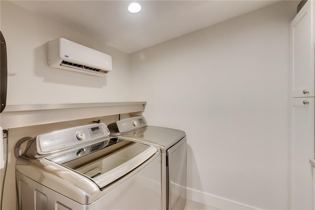 River Oaks - Residential