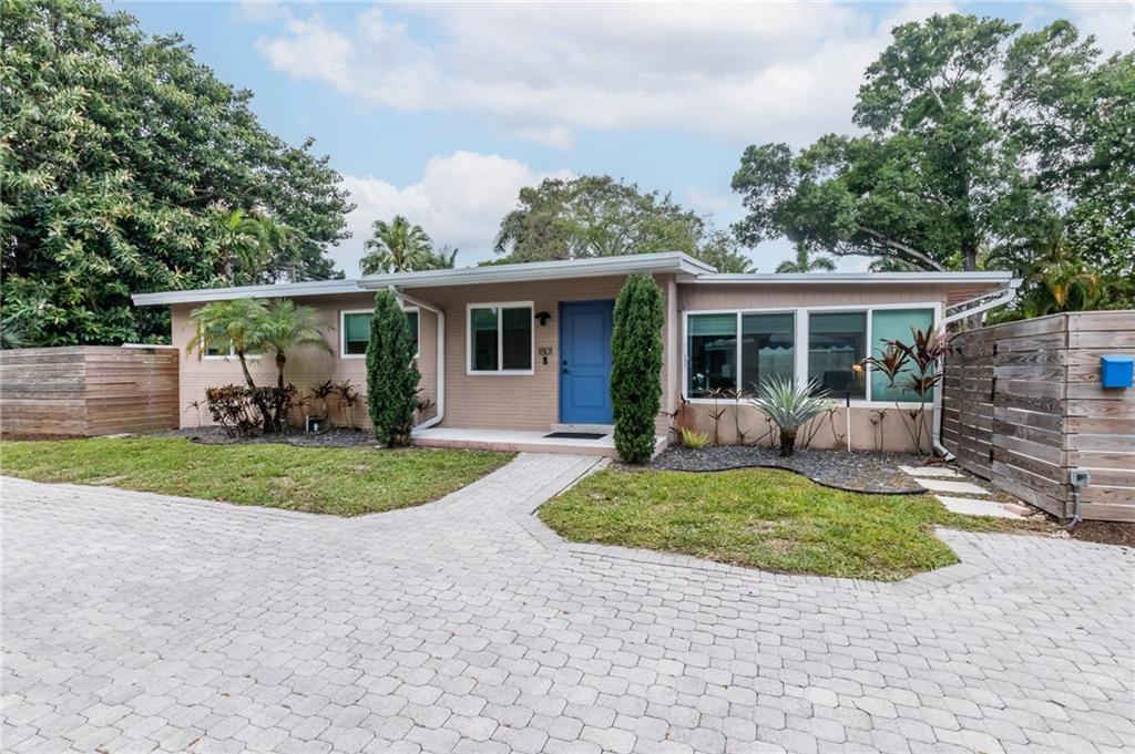 River Oaks - Residential