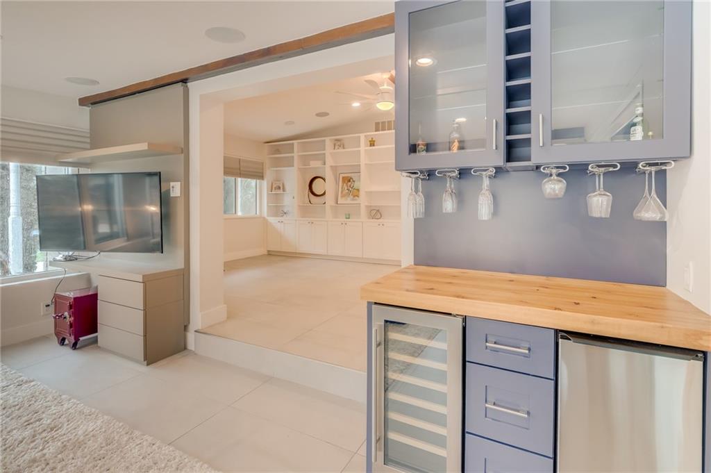 River Oaks - Residential