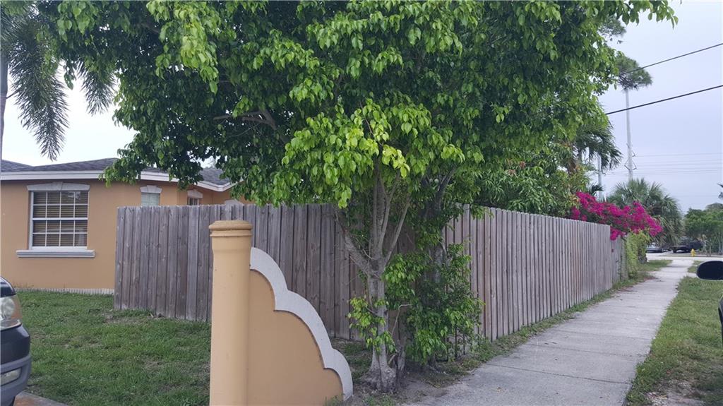 Broadview Park 36-33 B - Residential