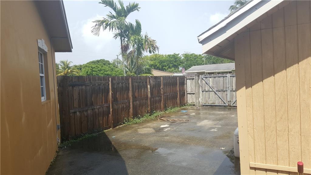 Broadview Park 36-33 B - Residential