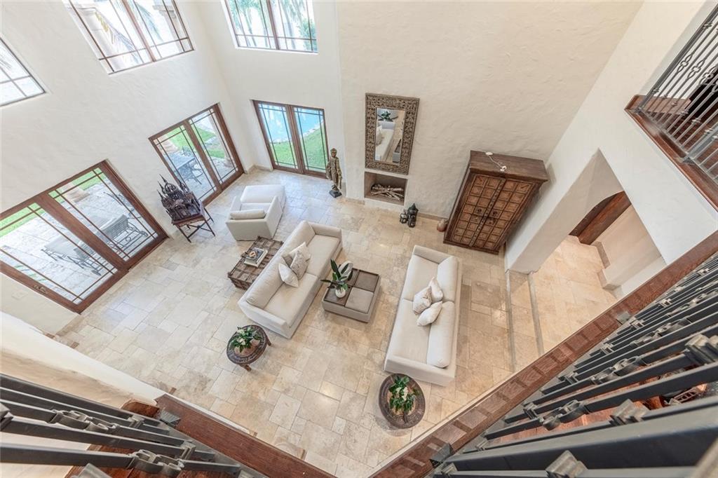 DEL HARBOUR - Residential