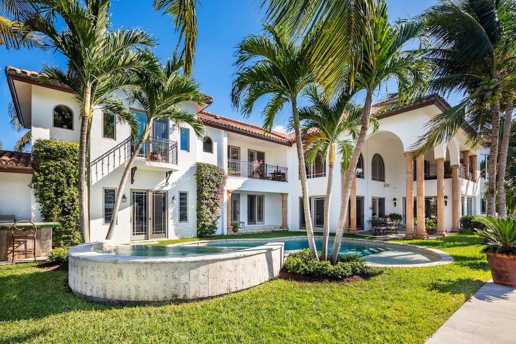 DEL HARBOUR - Residential