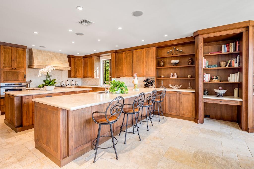 DEL HARBOUR - Residential