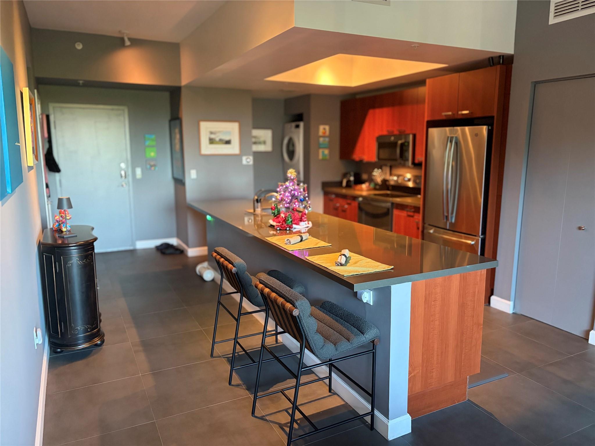 Island City Lofts - Residential