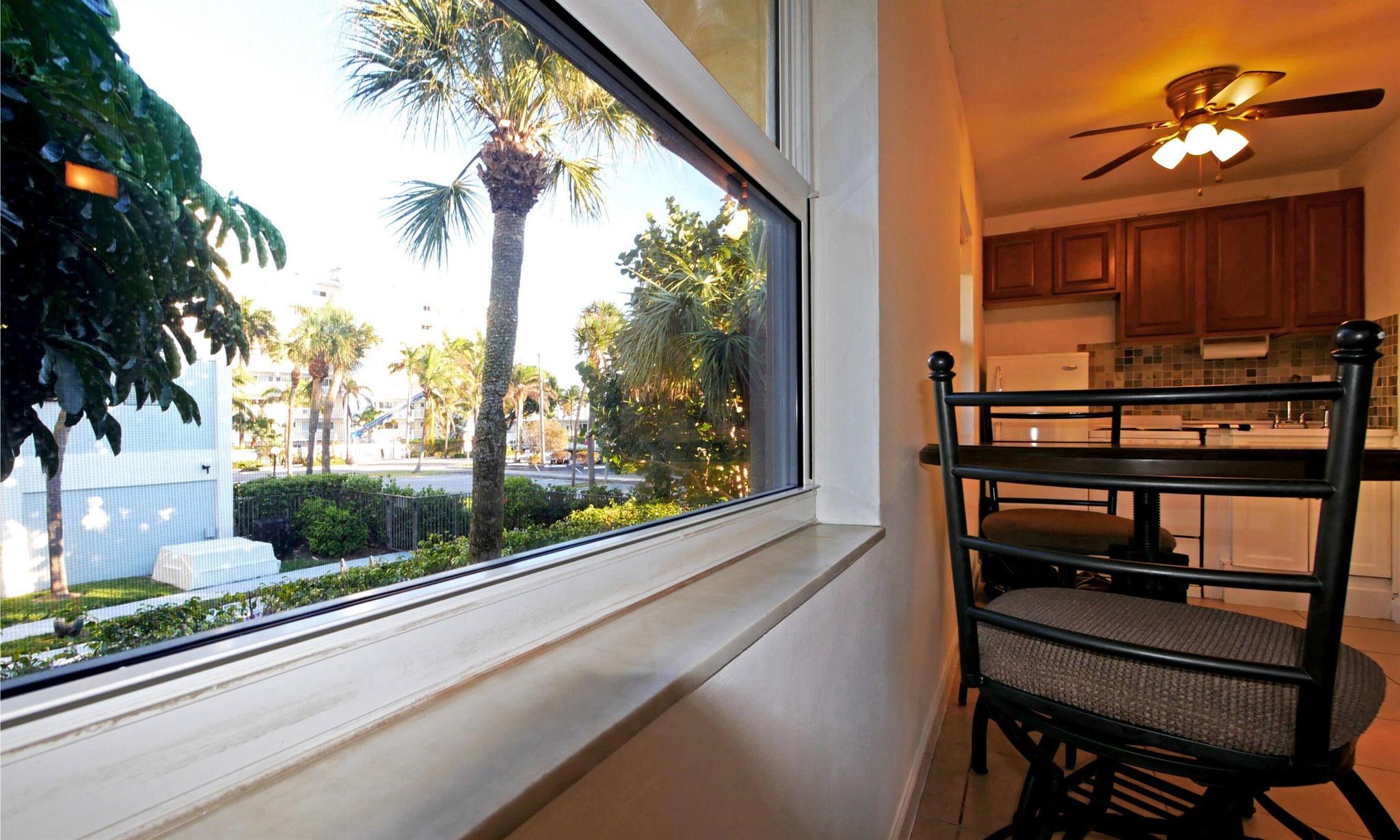 DEERFIELD BEACH - Residential Lease