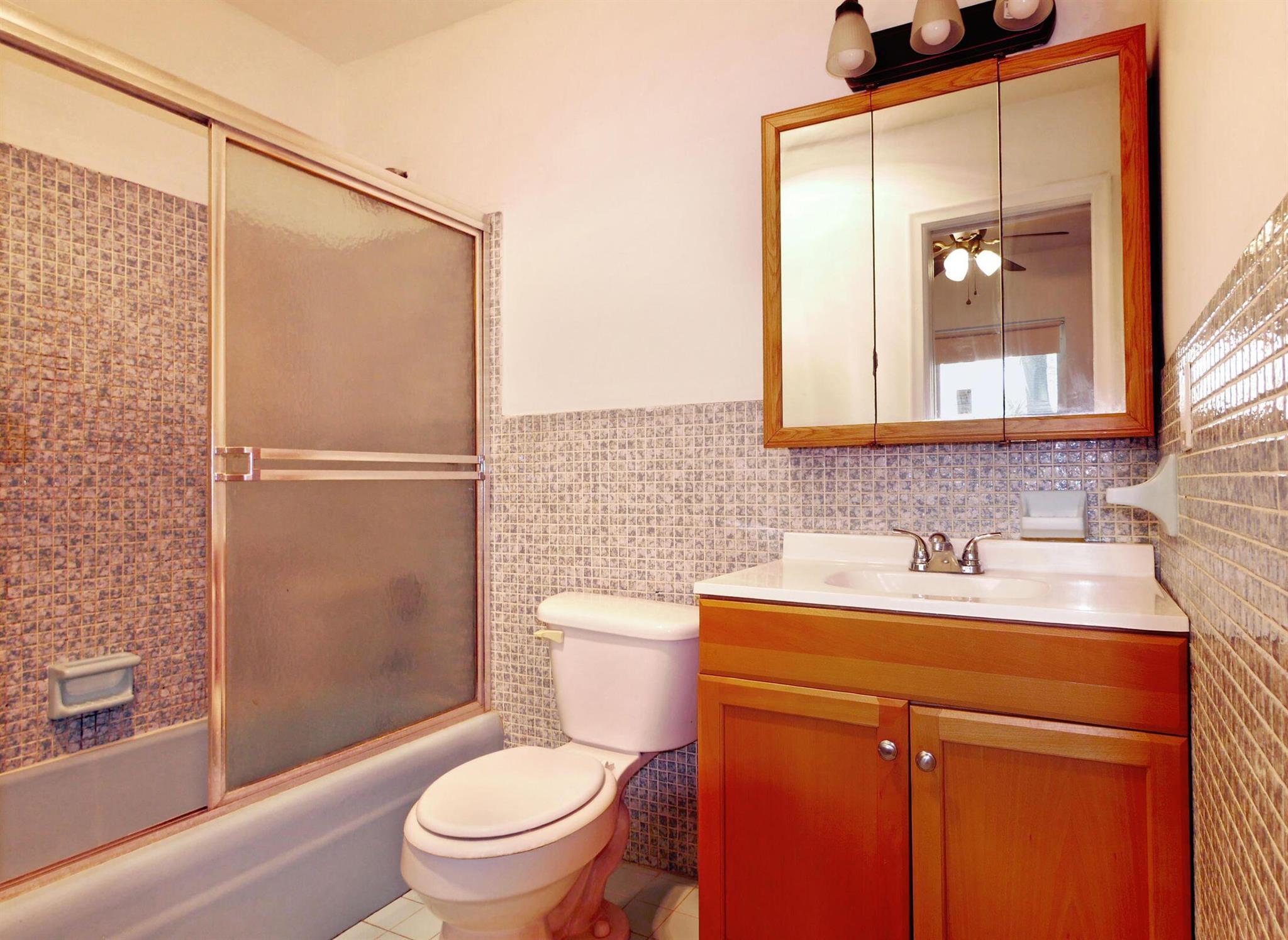 DEERFIELD BEACH - Residential Lease