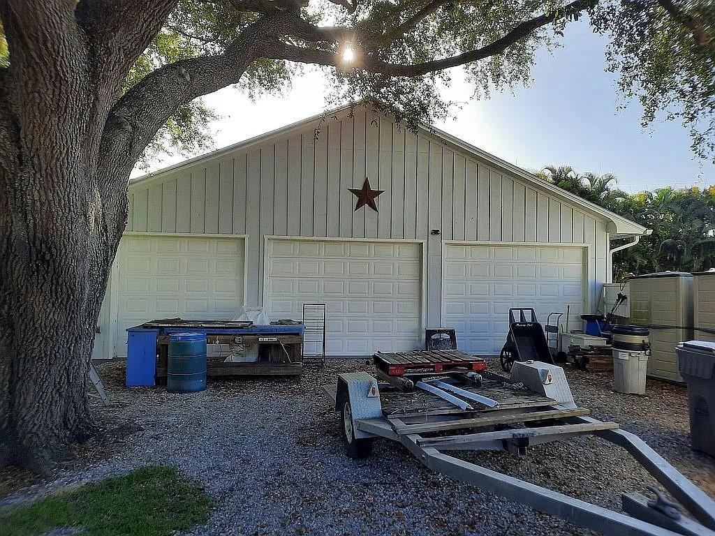 Pinewood Lane - Residential