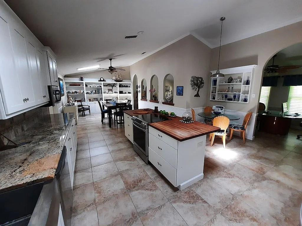 Pinewood Lane - Residential