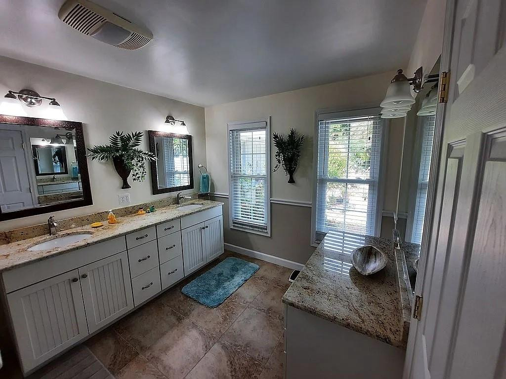 Pinewood Lane - Residential